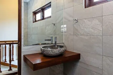 Villa Tiah Kuta  Kuta (Bali)